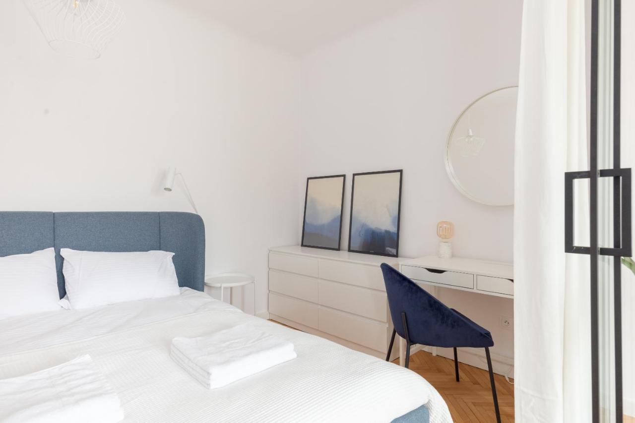 Designer Apartment In The Central Varsavia Esterno foto